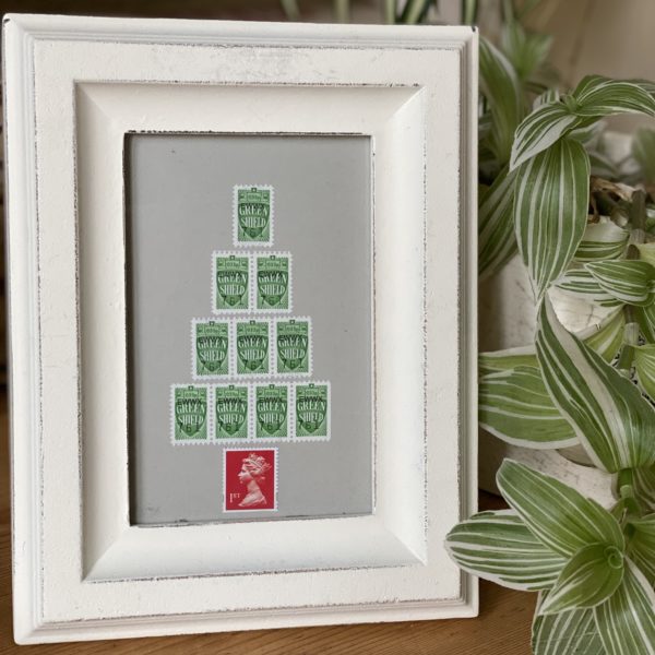 VINTAGE STAMPS CHRISTMAS TREE PICTURE