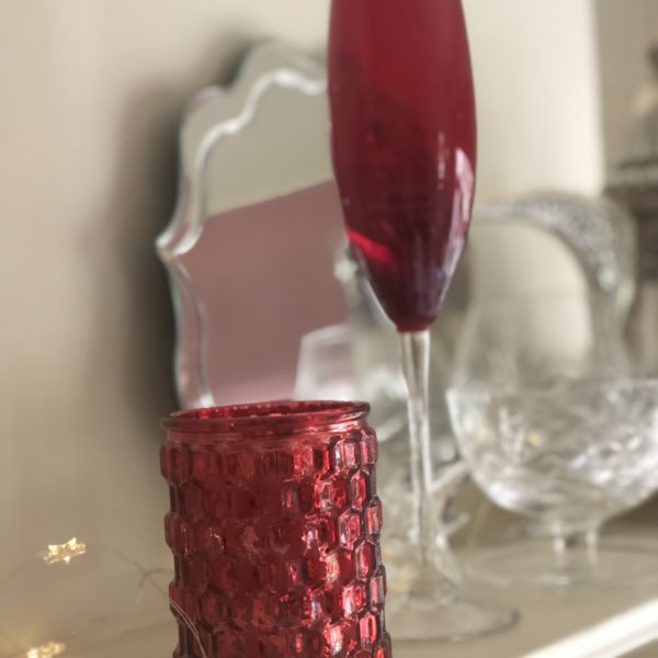 red glass Christmas candle – Cranberry Marmalade