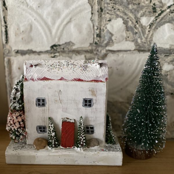 HANDMADE RUSTIC WOODEN CHRISTMAS COTTAGE DECORATION