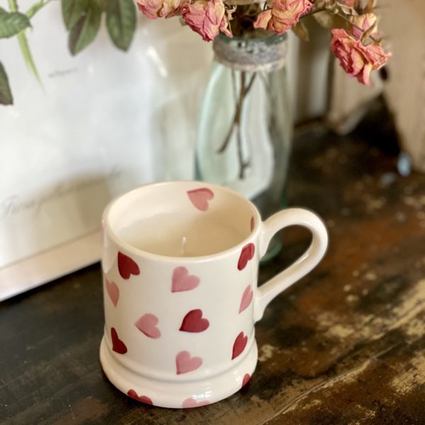 EMMA BRIDGEWATER PINK HEARTS CANDLE – DARJEELING & TEA ROSE