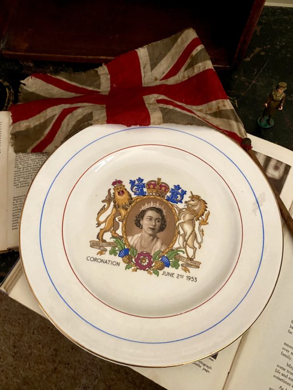 Vintage Coronation Plate Queen Elizabeth II
