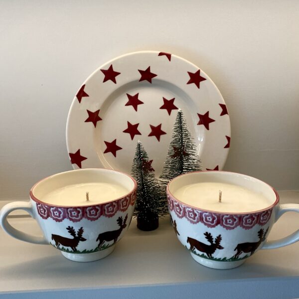 BRIXTON POTTERY CHRISTMAS CUP CANDLE